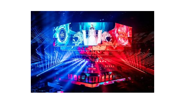 英雄联盟十周年：荣耀与创新的璀璨征程